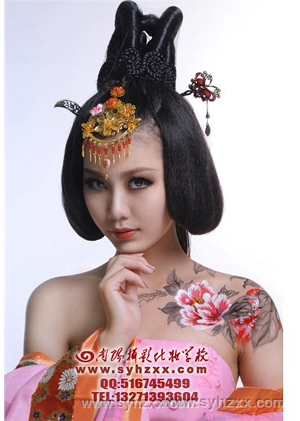 學(xué)員人體彩繪展示